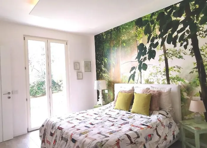 Magic Garden With Jacuzzi-pool And Luxury View