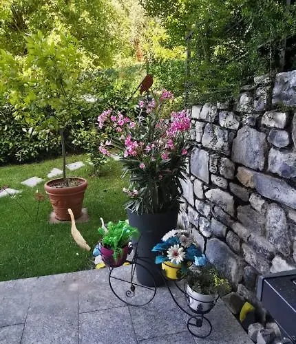 Magic Garden With Jacuzzi-pool And Luxury View Appartement *