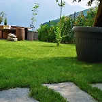 Magic Garden With Jacuzzi-pool And Luxury View Apartamento
