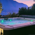 Apartamento Magic Garden With Jacuzzi-pool And Luxury View