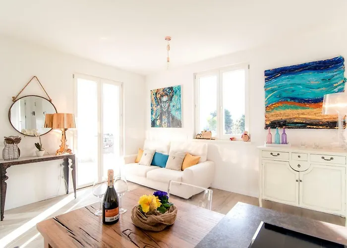 Apartment Magic Garden With Jacuzzi-pool And Luxury View