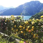 Magic Garden With Jacuzzi-pool And Luxury View Apartamento