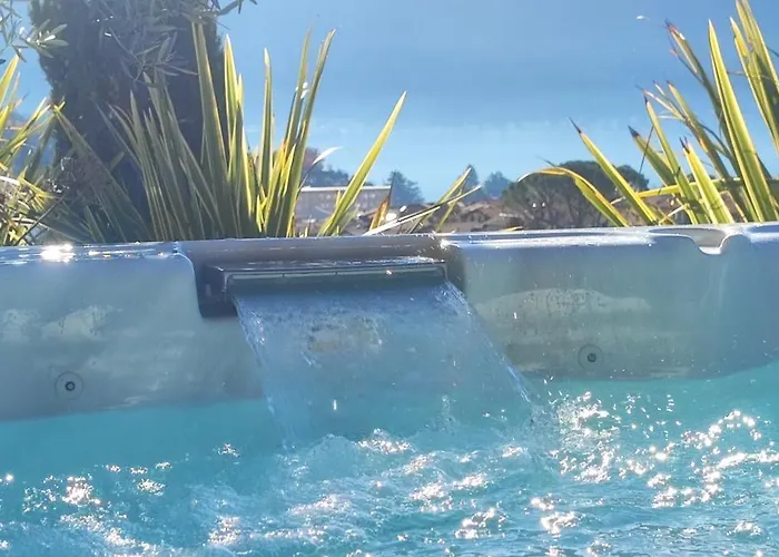 アパート Magic Garden With Jacuzzi-pool And Luxury View