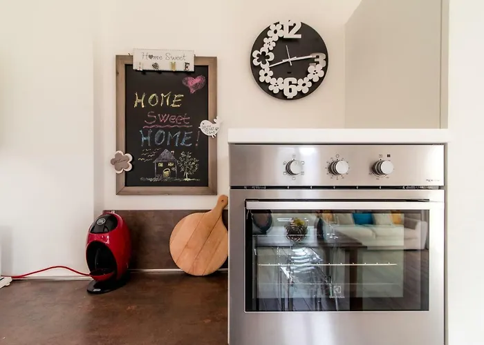 Magic Garden With Jacuzzi-pool And Luxury View アパート レンノ